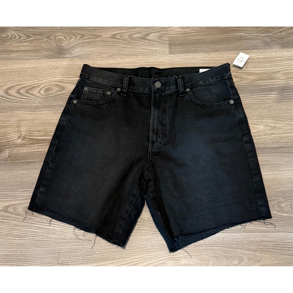 Gap Womens Loose 8" Bermuda Mid Rise Denim Shorts Washed Black Size 30 / 10 NWT